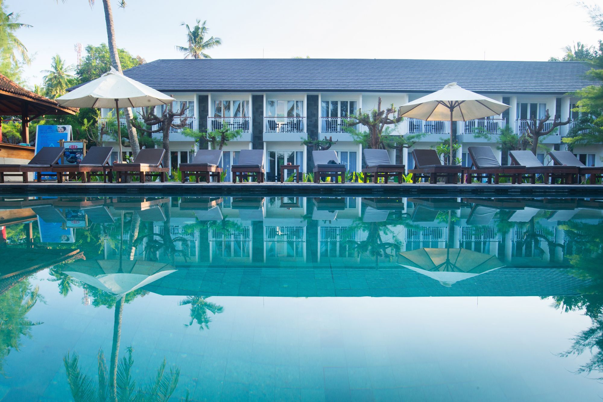 Royal Regantris Villa Karang Gili Air Exterior foto